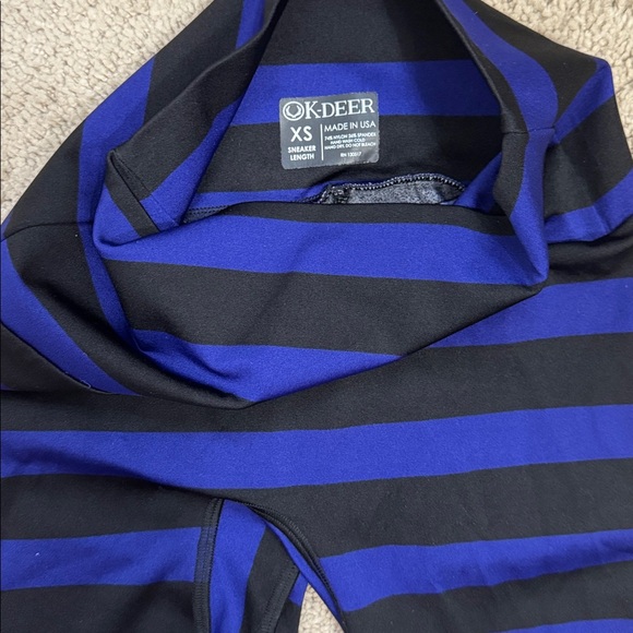 K-DEER Emmie Stripe Leggings Size XS Sneaker Length - Picture 6 of 8